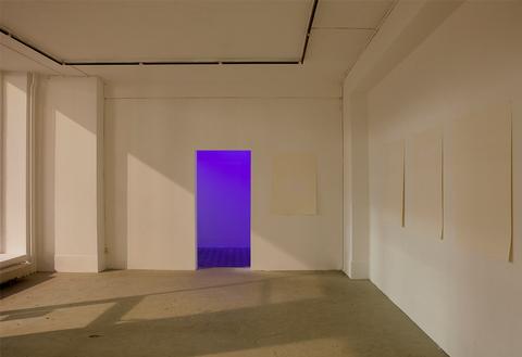 Exhibition View, from the series Schwarzes Licht, 2010, © Nicole Hametner
